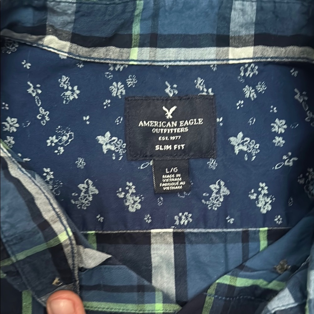American Eagle Button Down - Picture 2 of 9